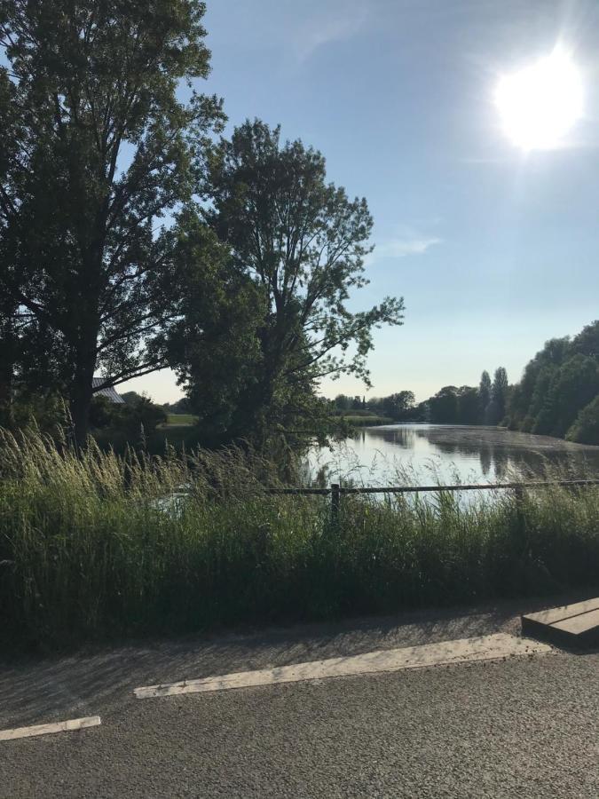 Leuk Vakantiewoning Dijk Woning Met 3 Slaapkamers Dicht Bij De Belgische Grensen Westdorpe Dış mekan fotoğraf